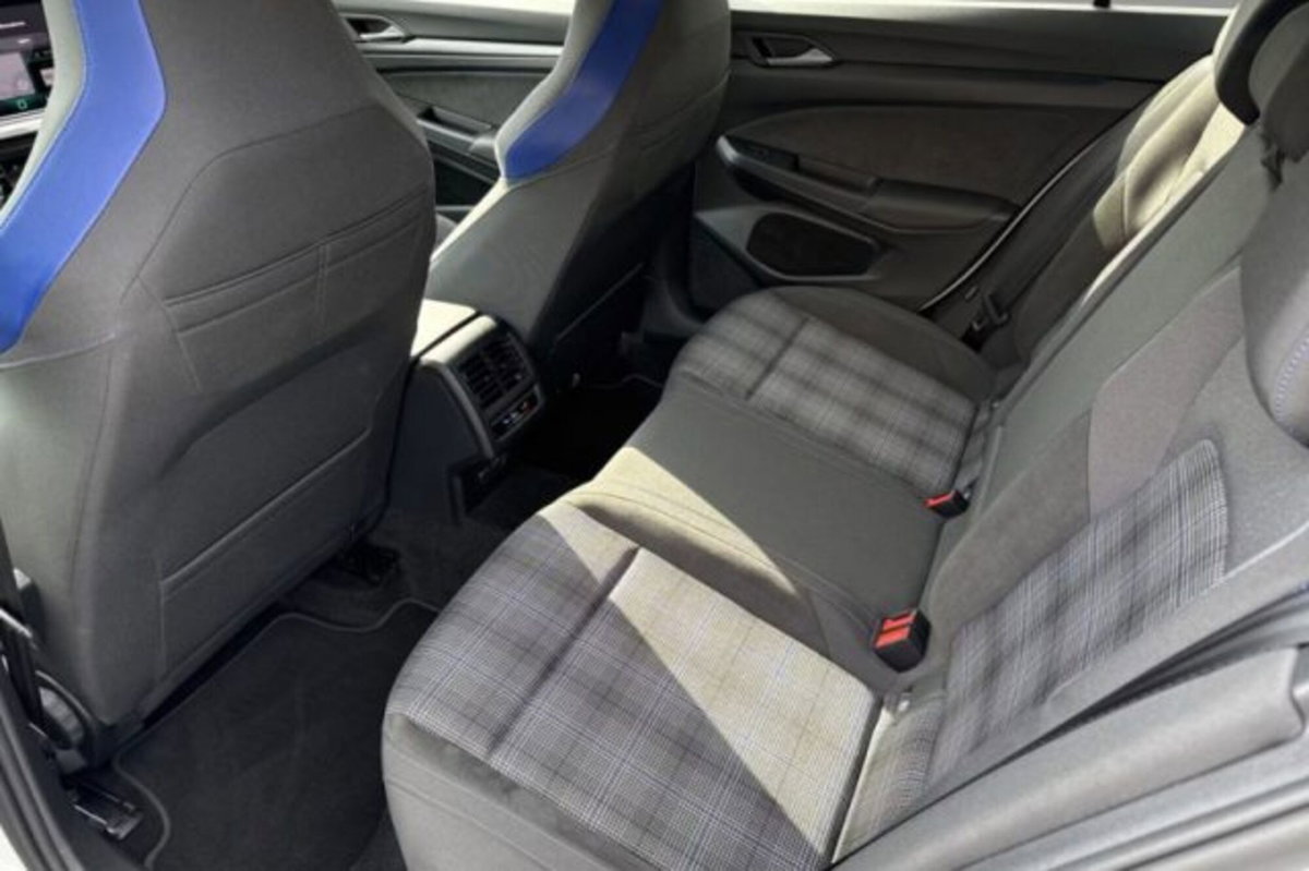 Volkswagen Golf 1.5 tsi ehybrid GTE 272cv dsg (8)