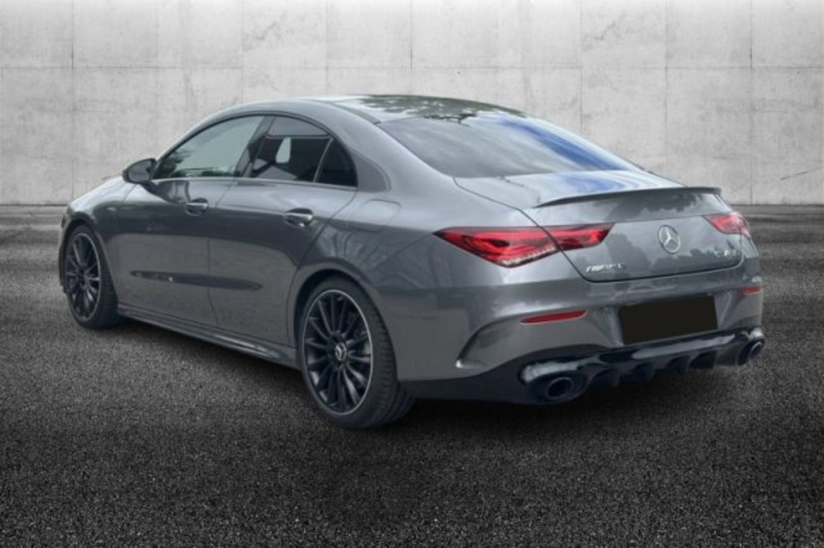 Mercedes-Benz CLA 35 AMG 4Matic (4)