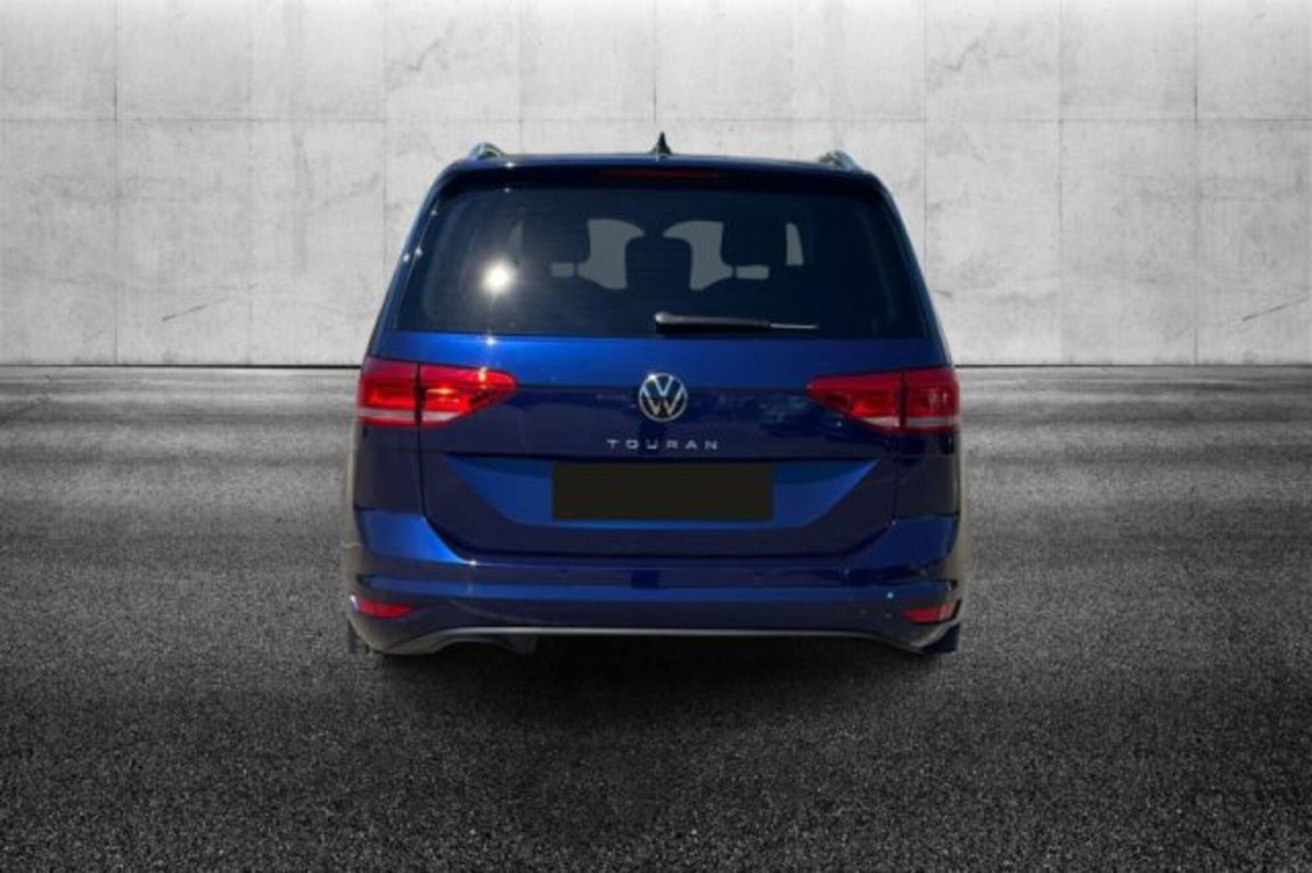 Volkswagen Touran 2.0 TDI 150 CV SCR DSG Executive BlueMotion Tech. (4)
