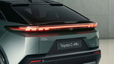 Toyota Toyota C-HR 1.8 hev Icon fwd e-cvt nuova