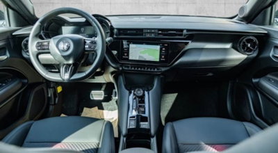 Alfa Romeo Junior 1.2 ibrida Sport Speciale 145cv edct6 (6)