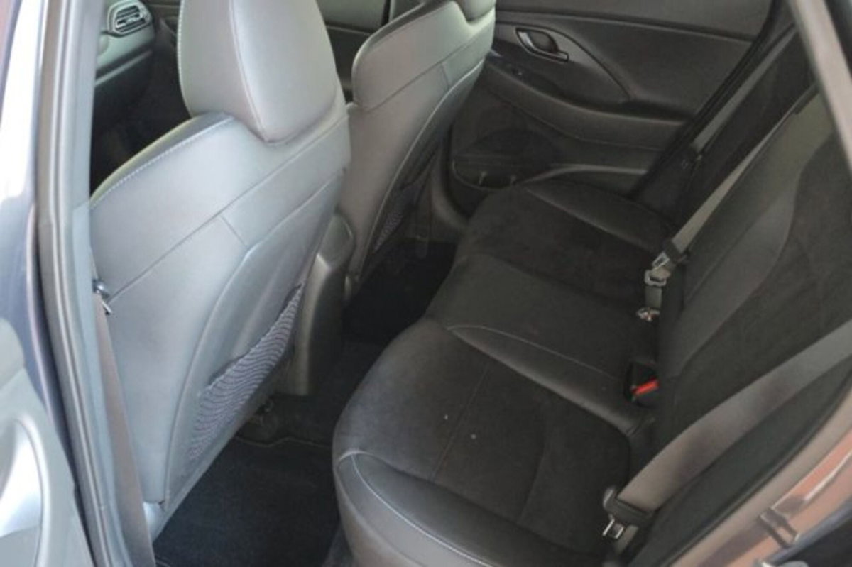 Hyundai i30 2.0 T-GDI 280 CV 5 porte DCT N Performance (8)