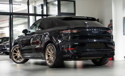 Porsche Cayenne Coupé 3.0 V6 (2)