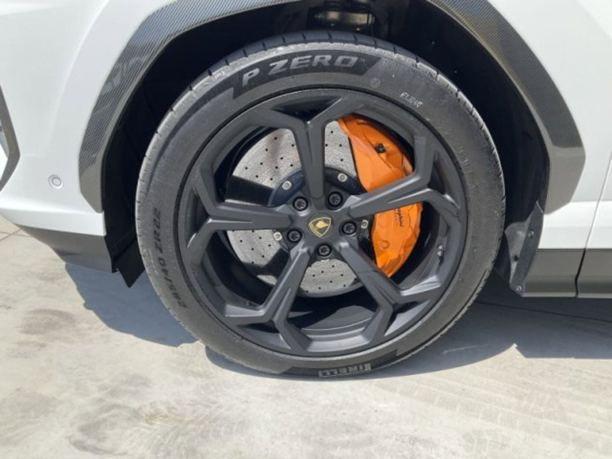 Lamborghini Urus 4.0 (8)