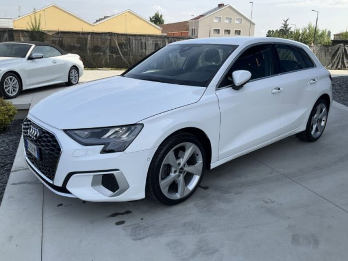 Audi A3 Sportback 35 TFSI S tronic Business Advanced (3)