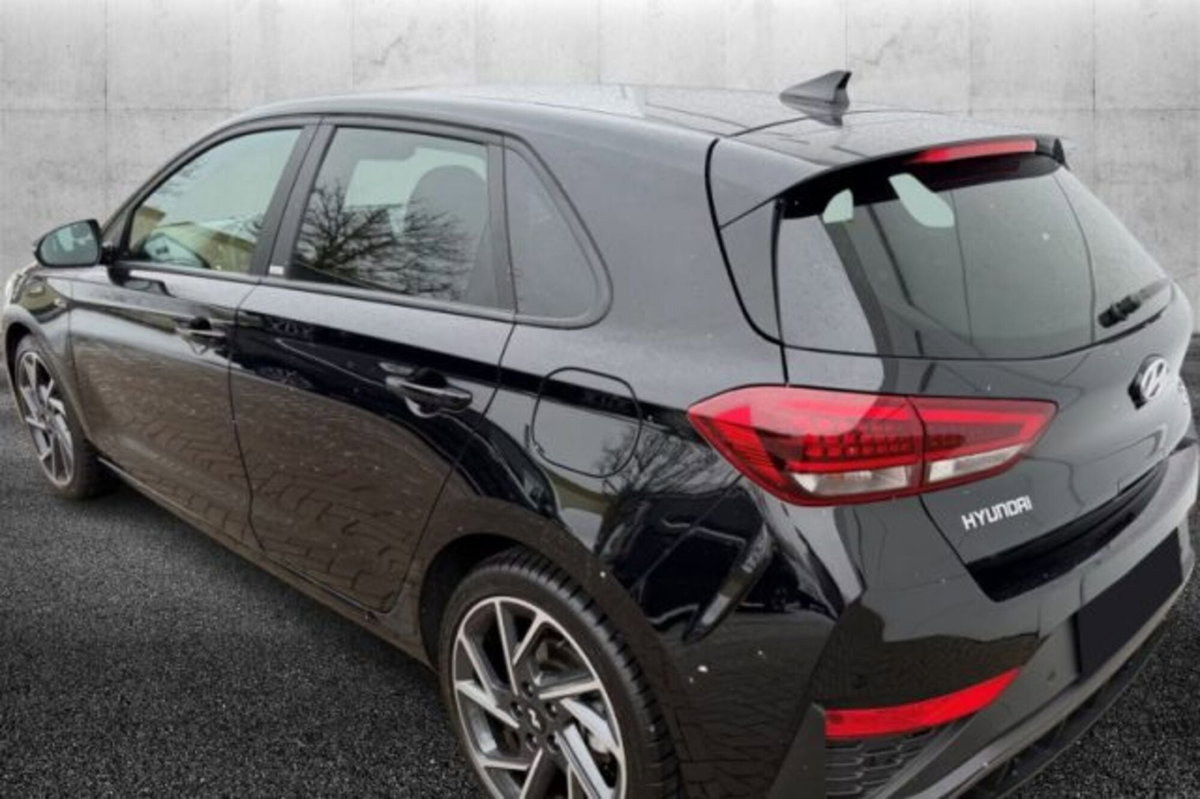 Hyundai i30 Fastback 1.5 T-GDI DCT 48V N-Line (3)