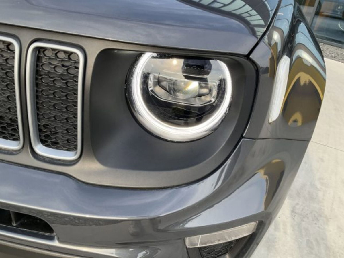 Jeep Renegade 1.5 turbo t4 mhev Summit 2wd dct (4)