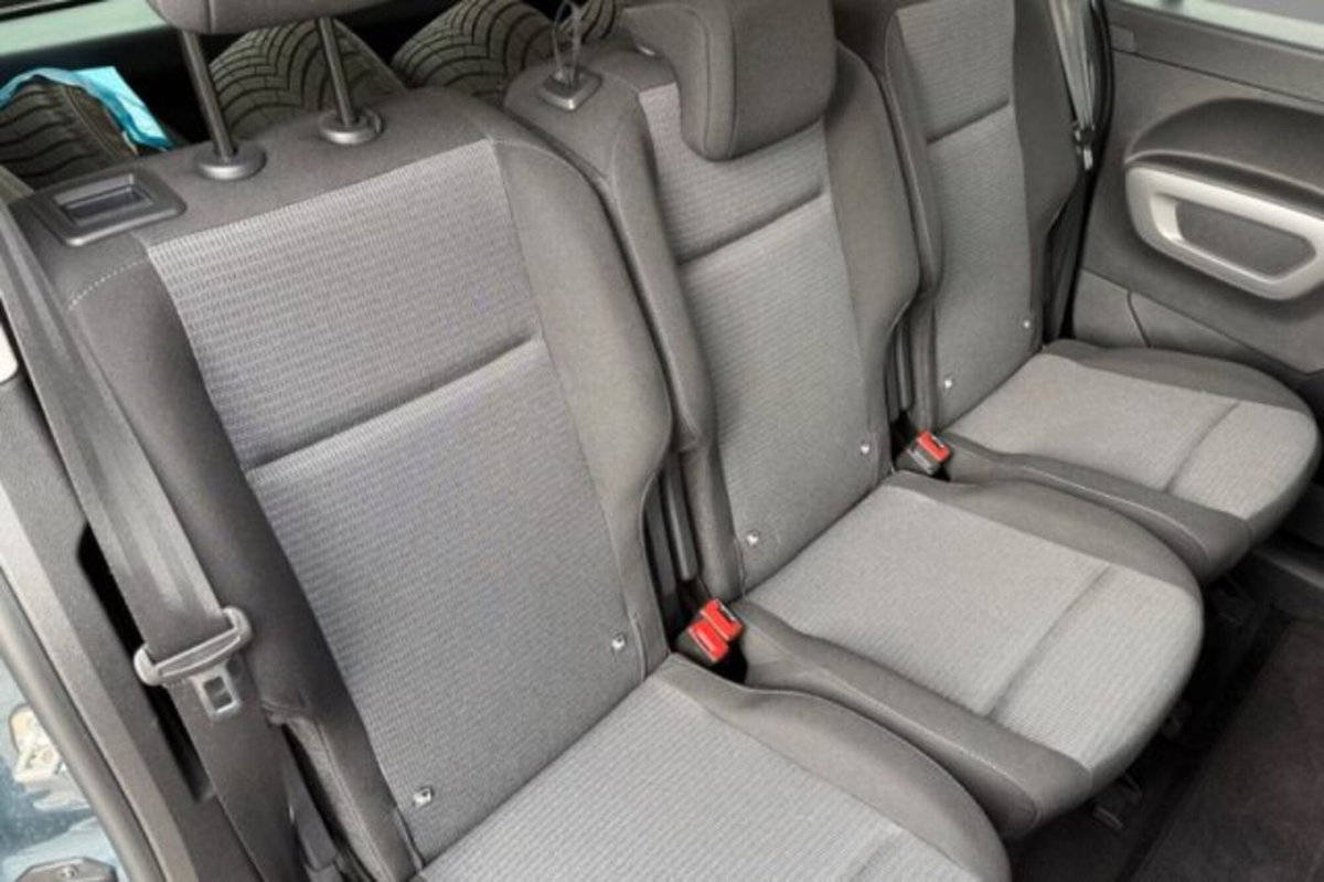 Toyota Proace City Verso City Verso 1.5D 130 CV S&S Long Lounge (8)