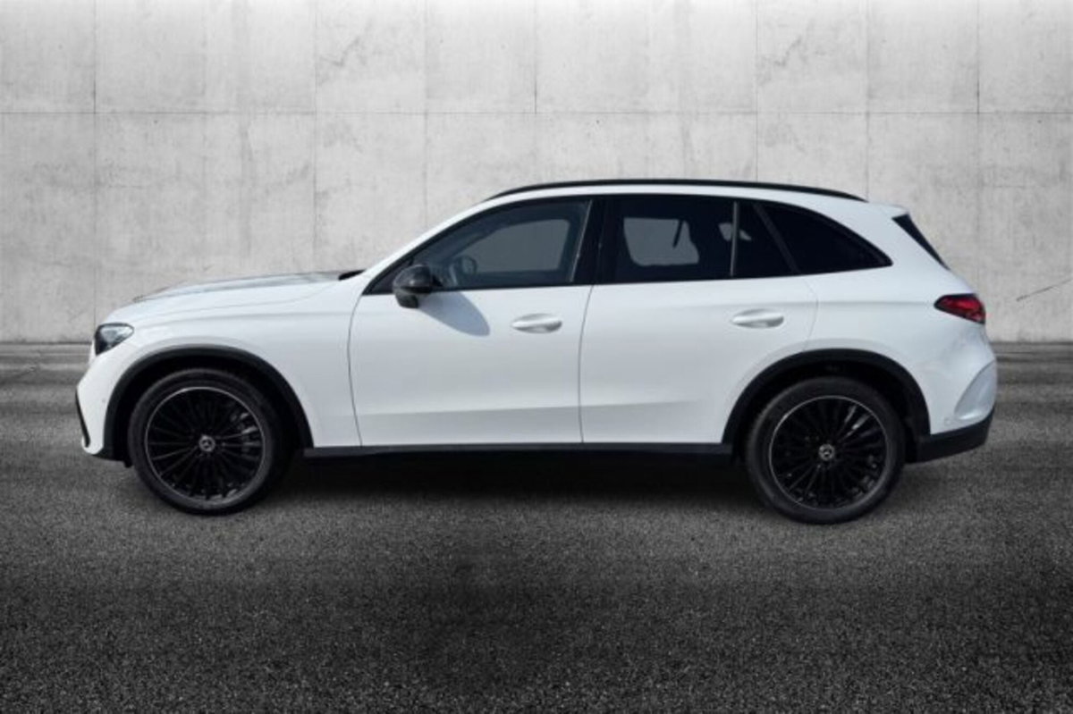 Mercedes-Benz GLC 220 d 4Matic Mild Hybrid AMG Advanced Plus (5)