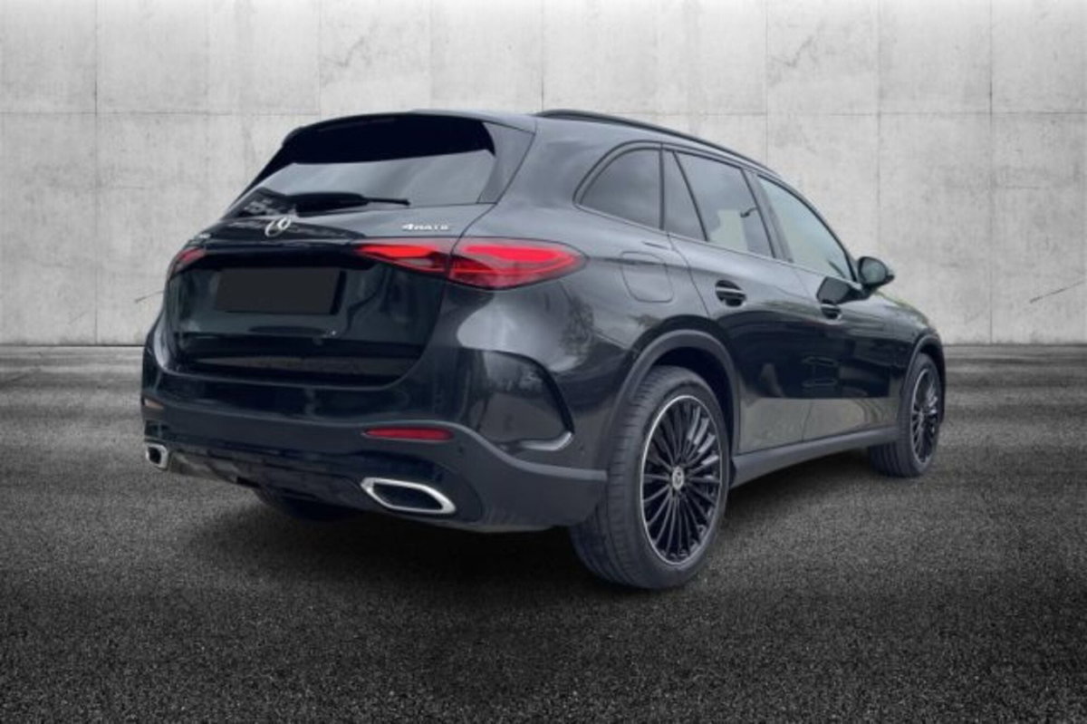 Mercedes-Benz GLC 220 d 4Matic Mild Hybrid AMG Advanced Plus (2)