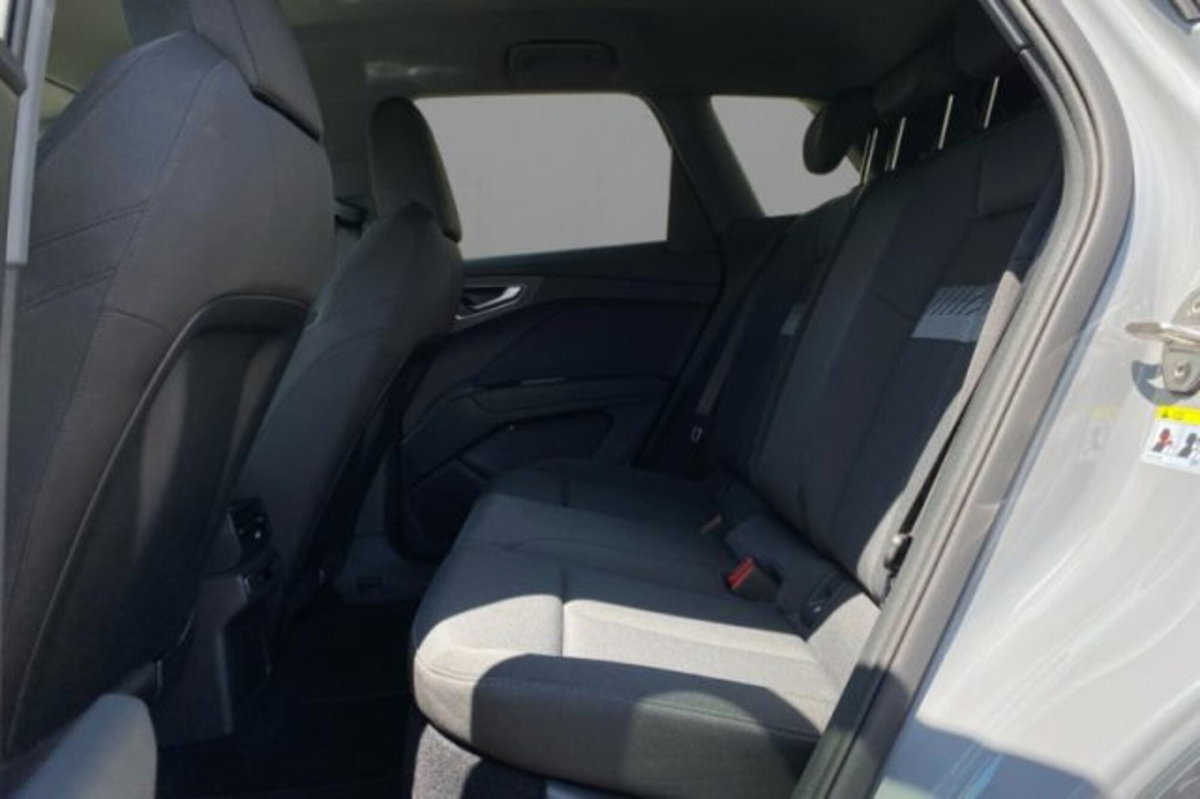 Audi Q4 Q4 35 e-tron S line edition (8)