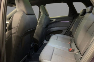 Audi Q4 Sportback Q4 50 e-tron quattro S line edition (7)
