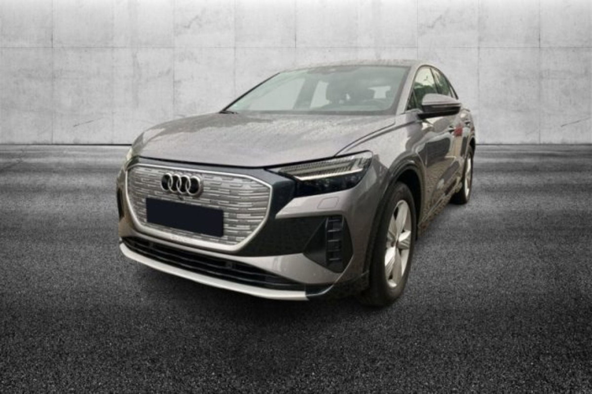 Audi Q4 Sportback Q4 50 e-tron quattro Business Advanced