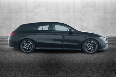 Mercedes-Benz CLA Shooting Brake 220 d Automatic Shooting Brake Premium (5)