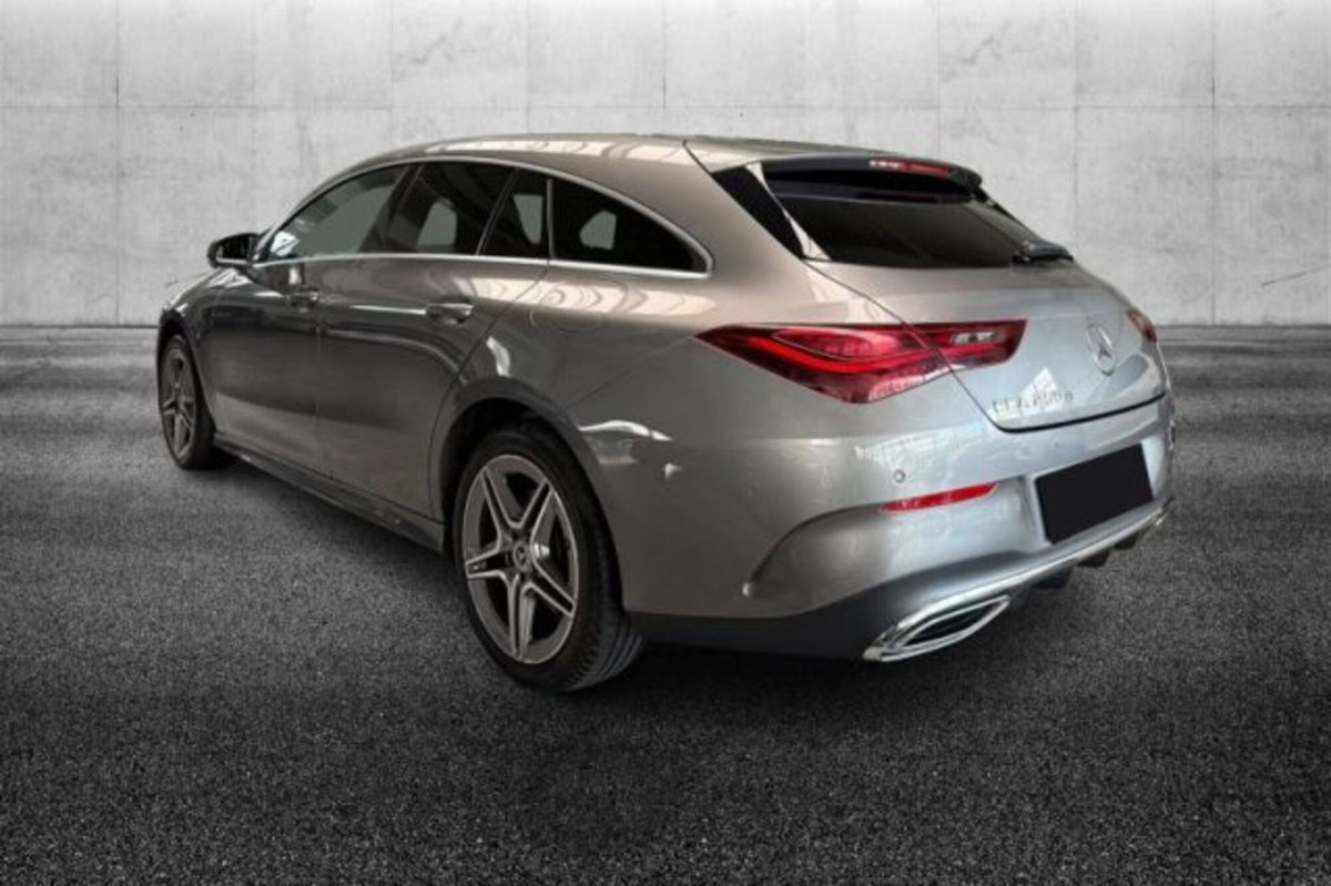 Mercedes-Benz CLA Shooting Brake 250 e phev AMG Line Premium auto (4)