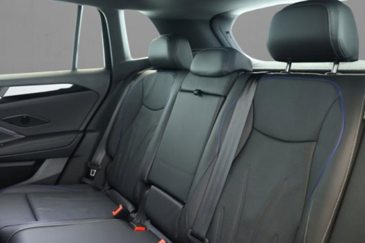 Volkswagen Tiguan 2.0 tdi R-Line 4motion 193cv dsg (7)