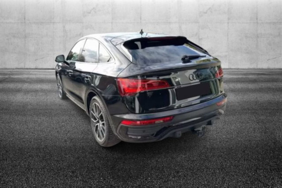 Audi Q5 Sportback 40 2.0 tdi mhev 12V S line Plus quattro s-tronic (2)