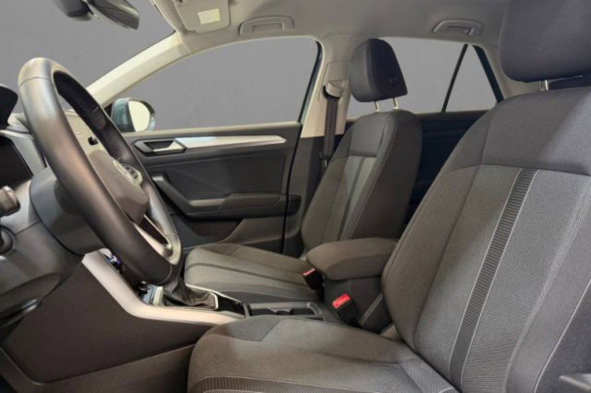 Volkswagen T-Roc 2.0 tdi Life 150cv dsg (7)