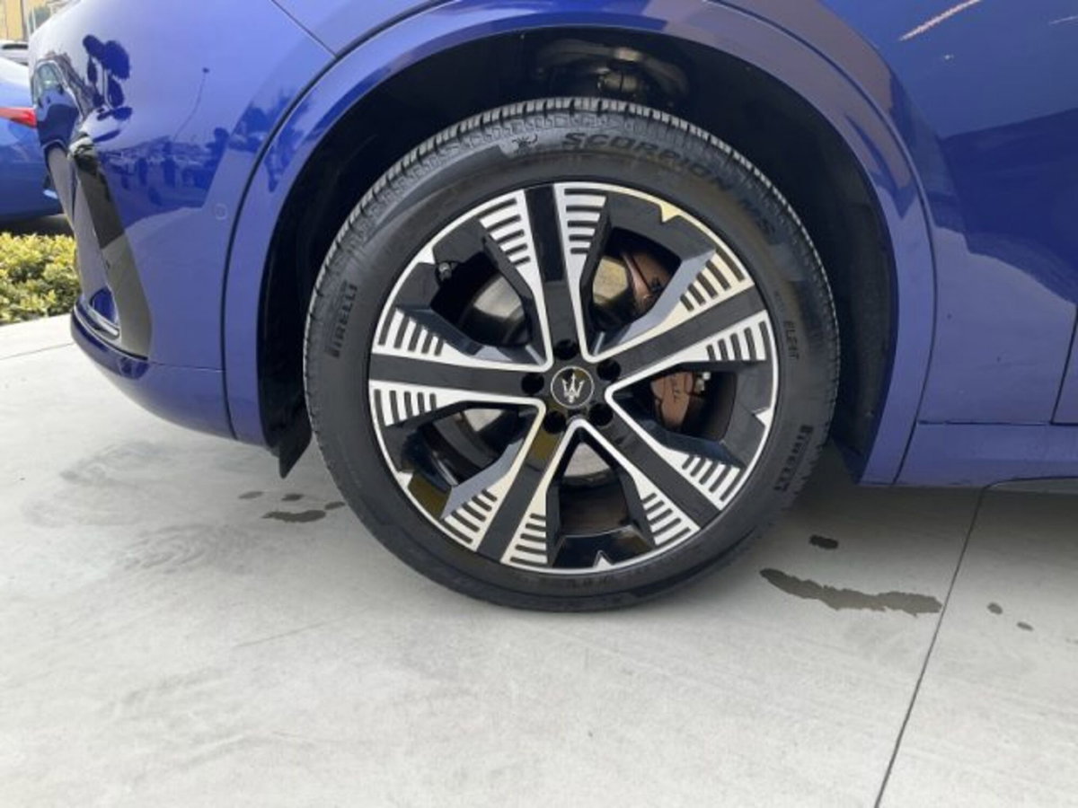Maserati Grecale Folgore (7)