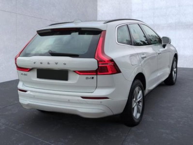 Volvo XC60 B4 (d) AWD Geartronic Momentum Pro (3)