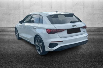 Audi A3 Sportback 40 TFSI quattro S tronic S line edition (4)