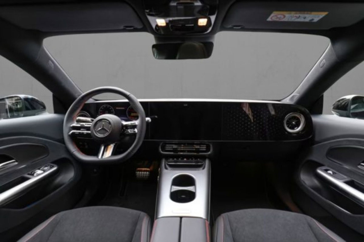 Mercedes-Benz CLA 180 Advanced Plus auto (3)