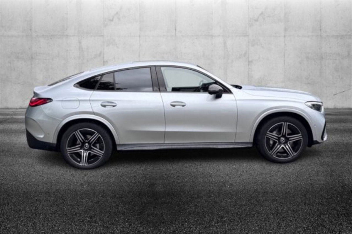 Mercedes-Benz GLC 220 d 4Matic Mild Hybrid AMG Advanced Plus (5)