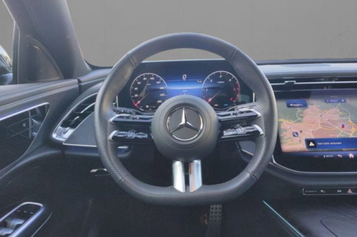 Mercedes-Benz Classe E Station Wagon 220 d AMG Line Advanced auto (6)
