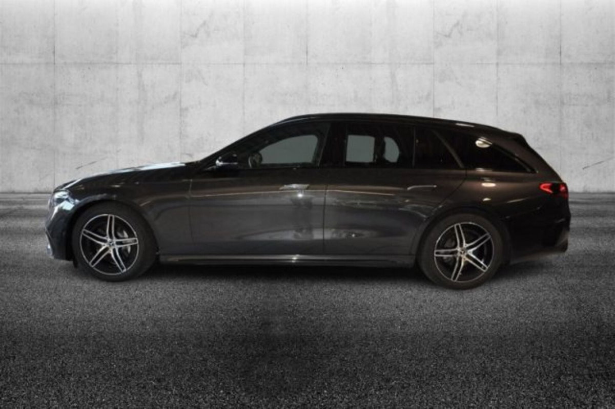 Mercedes-Benz Classe E Station Wagon 220 d AMG Line Advanced auto (4)