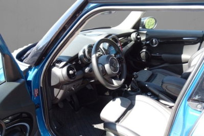 MINI Mini 1.5 Cooper Classic 5 porte (7)