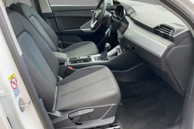 Audi Q3 45 TFSI e S tronic Business (5)