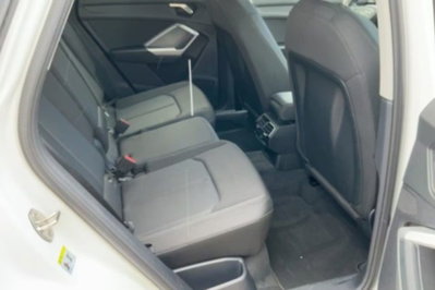 Audi Q3 45 TFSI e S tronic Business (6)