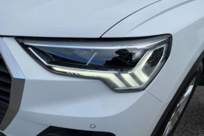 Audi Q3 45 TFSI e S tronic Business (7)