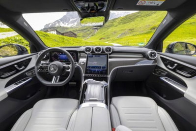 Mercedes-Benz GLC 220 d 4Matic Mild Hybrid AMG Premium Plus (8)