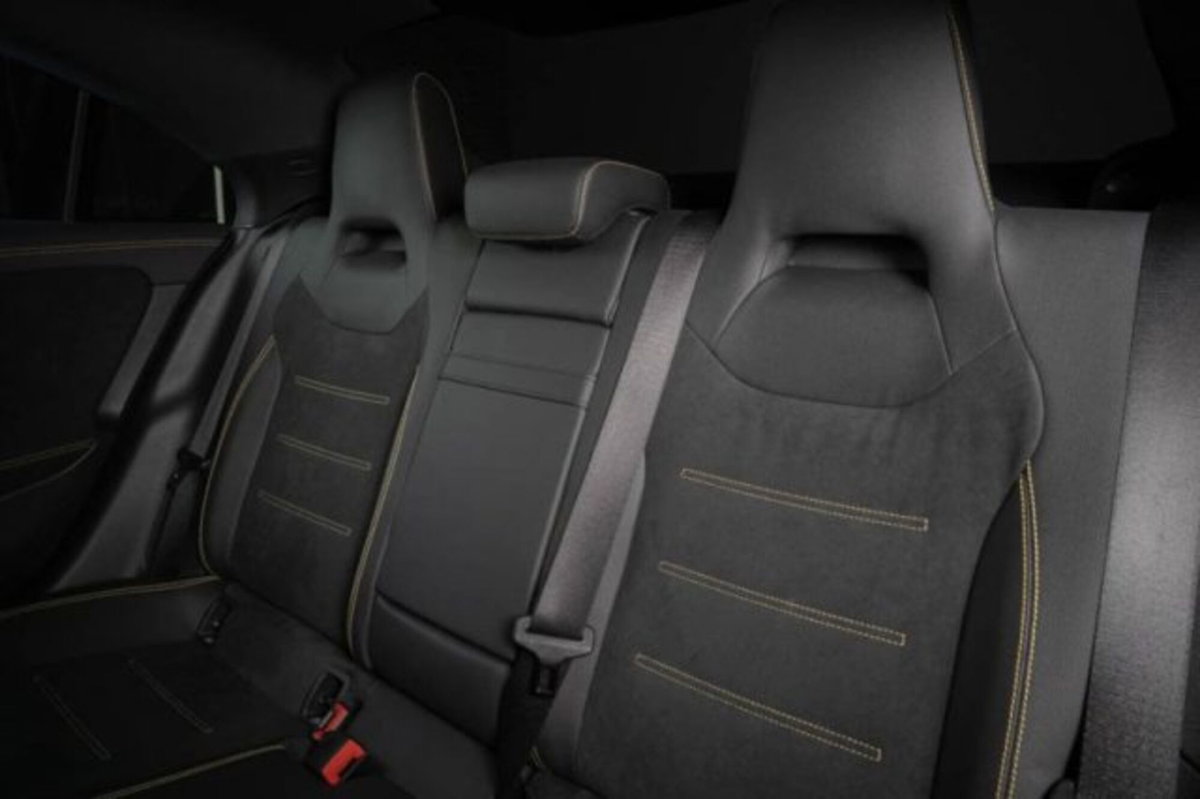 Mercedes-Benz CLA 45 AMG 4Matic (8)