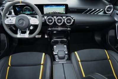 Mercedes-Benz Classe A 45S AMG 4Matic+ (4)