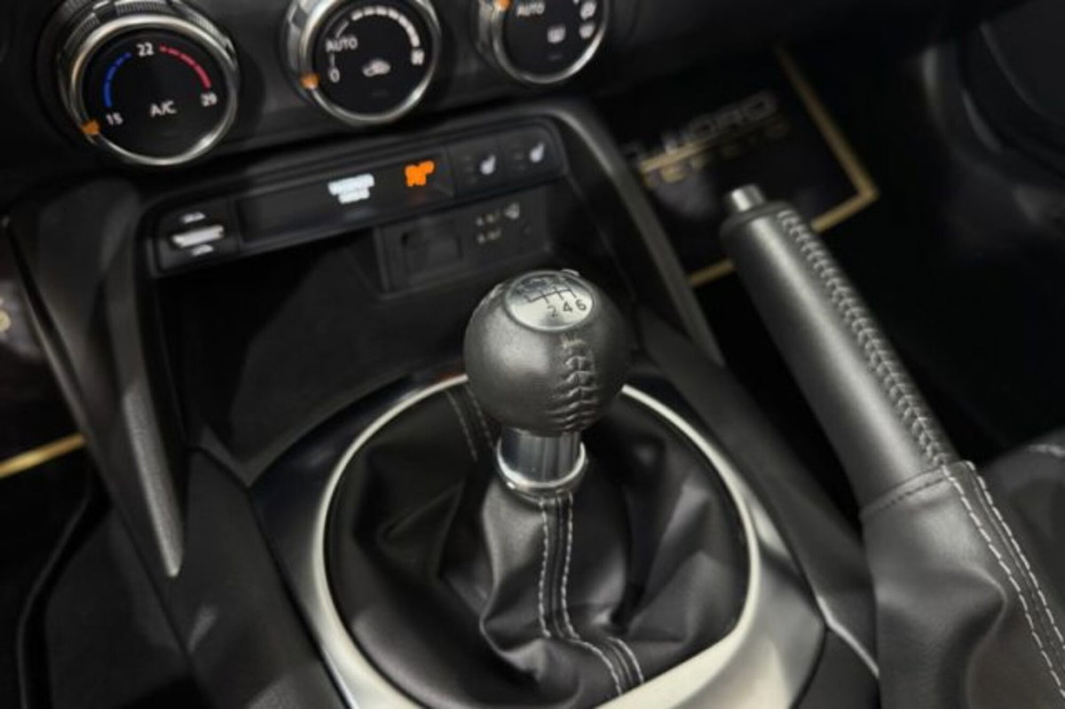 Mazda MX-5 2.0L Skyactiv-G RF Exceed (8)