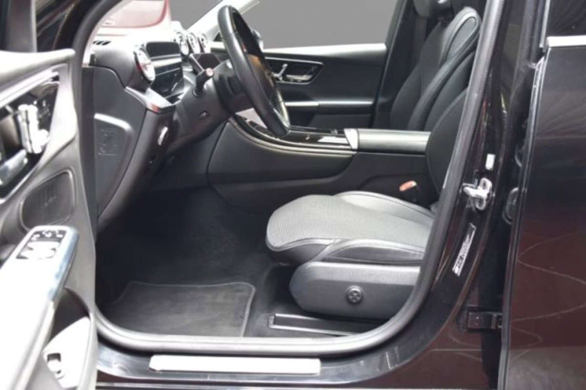 Mercedes-Benz GLC 220 d 4Matic Mild Hybrid AMG Advanced Plus (5)