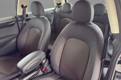 MINI Mini 1.5 Cooper Essential (7)