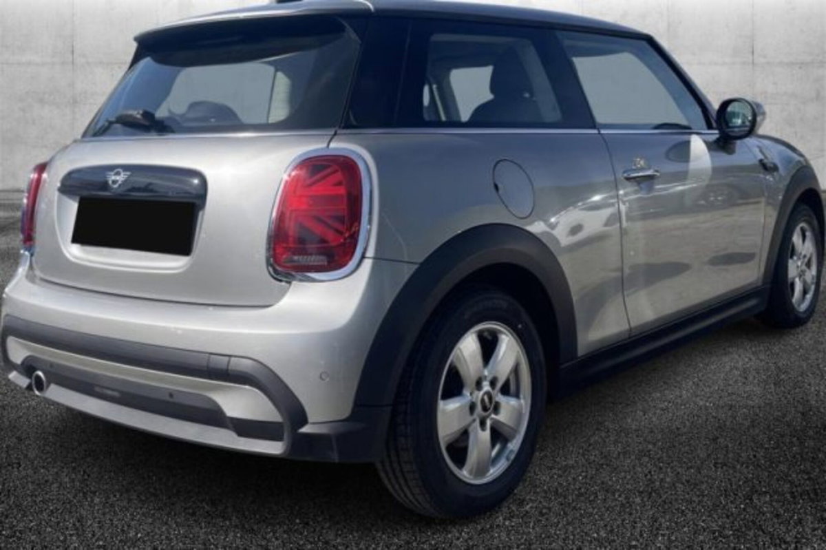 MINI Mini 1.5 Cooper Essential (4)