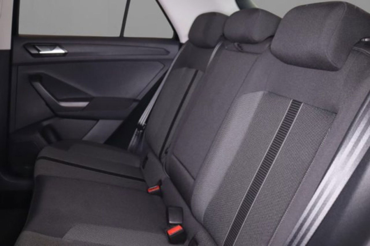 Volkswagen T-Roc 2.0 tdi Life 150cv dsg (7)