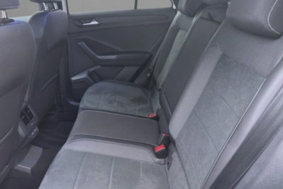 Volkswagen T-Roc 2.0 tdi R-Line 4motion 150cv dsg (8)