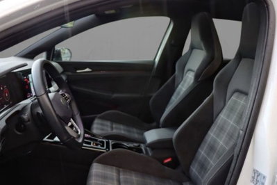 Volkswagen Golf 2.0 TDI GTD DSG (6)