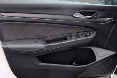 Volkswagen Golf 2.0 TDI GTD DSG (8)