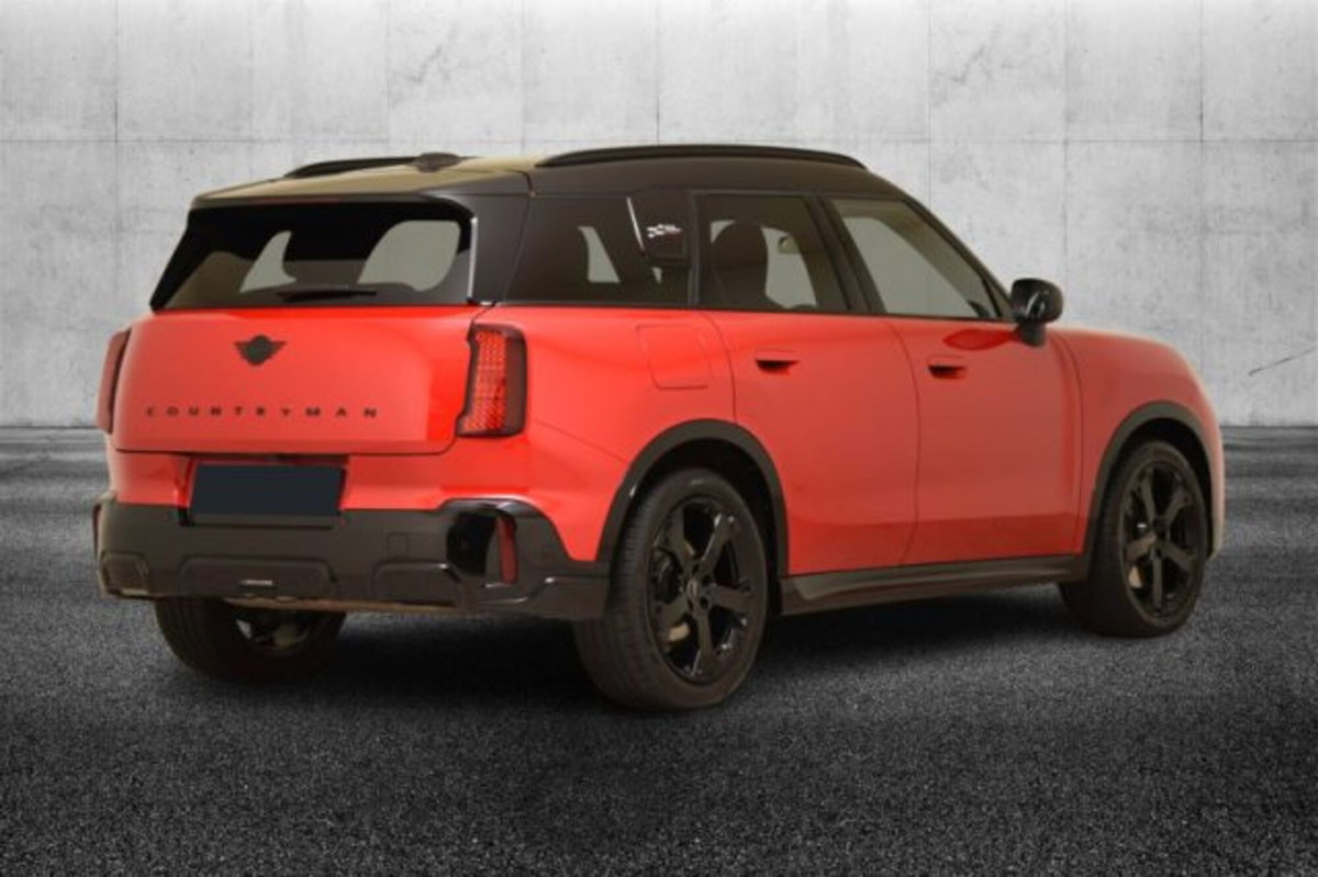 MINI Mini Countryman E JCW (3)