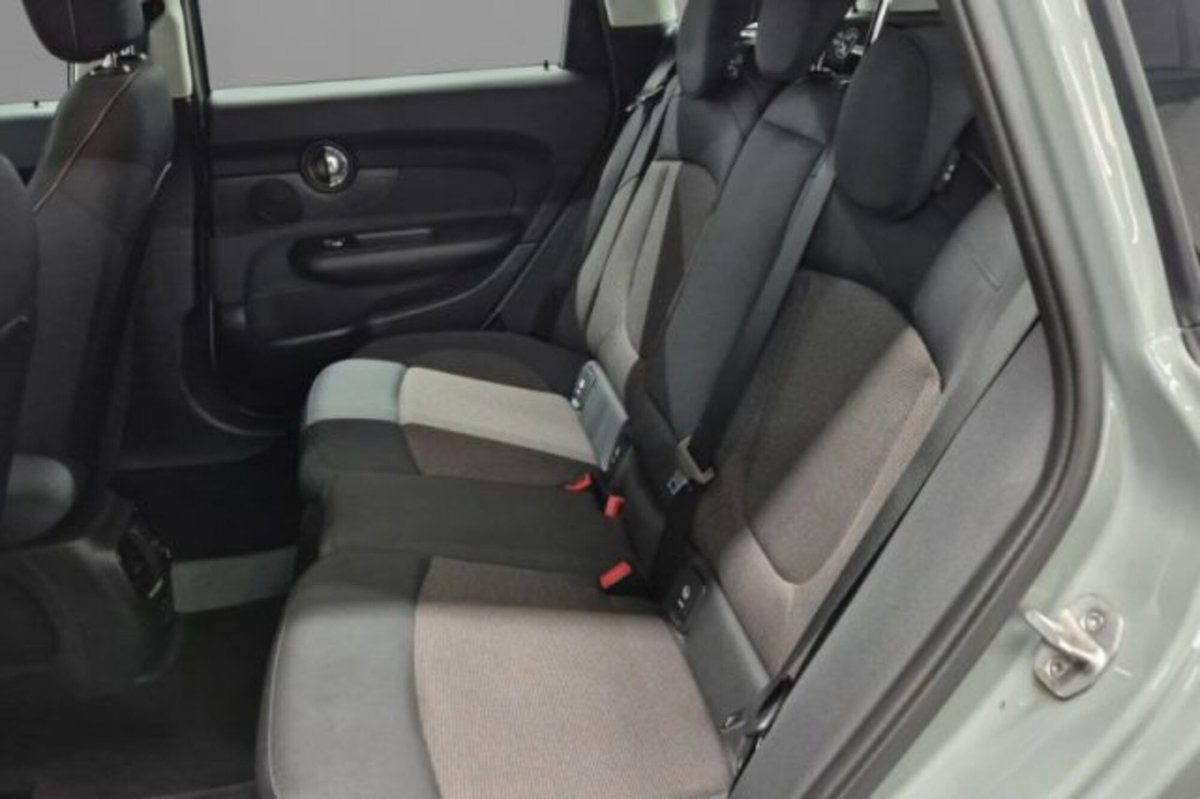 MINI Mini Clubman 1.5 Cooper Classic Clubman (8)