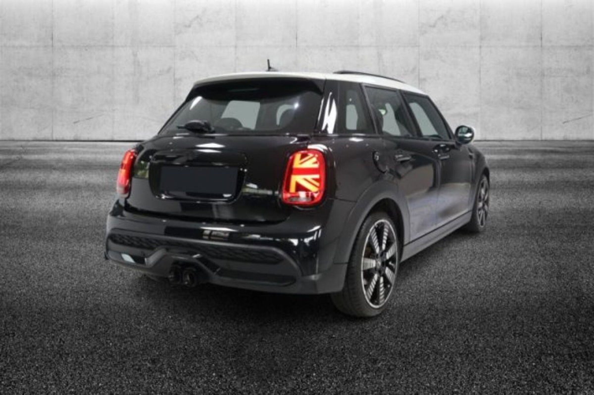 MINI Mini 2.0 Cooper S Classic 5 porte (3)