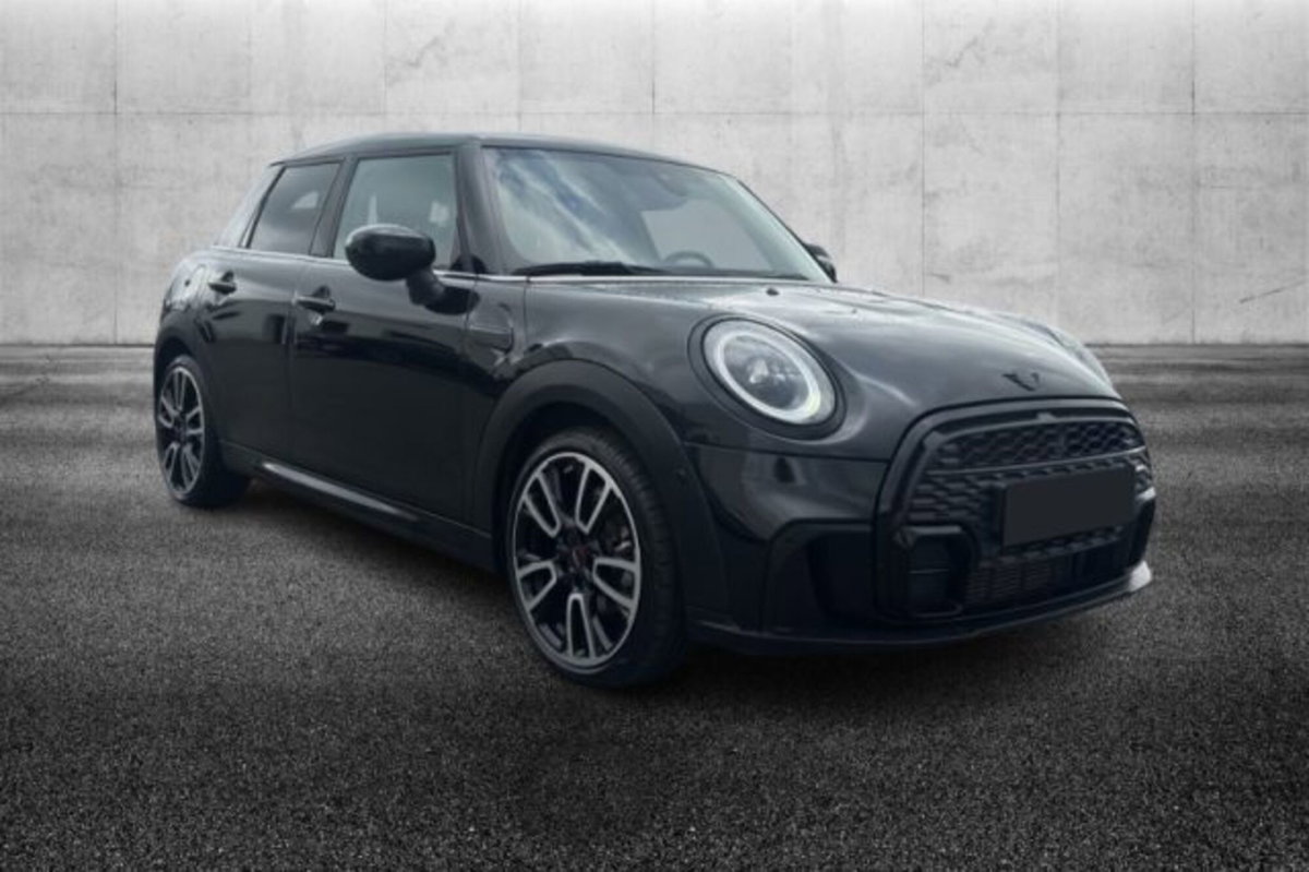 MINI Mini 1.5 Cooper JCW 5 porte (2)