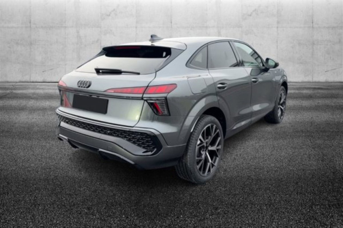 Audi Q3 Sportback 35 TFSI S tronic S line edition (2)