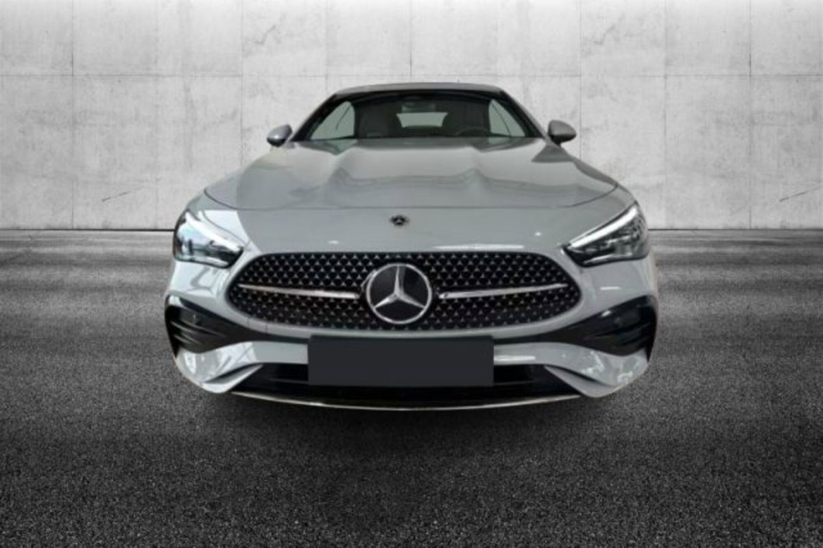 Mercedes-Benz CLE Cabrio 200 AMG Line Advanced Plus auto (3)